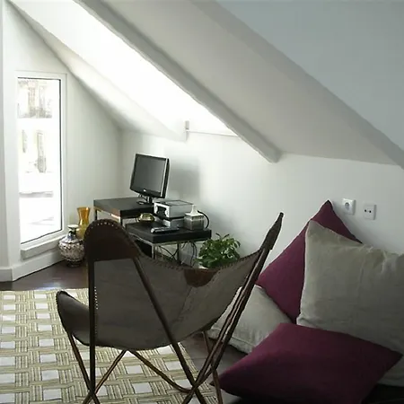 Sparkling 2 Bedroom Apartment In Lisbon Lisbon